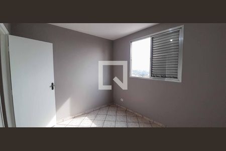 Quarto 1 de apartamento para alugar com 2 quartos, 57m² em Km 18, Osasco