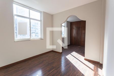 Suíte de apartamento à venda com 4 quartos, 150m² em Lourdes, Belo Horizonte