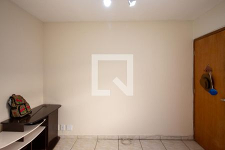 Sala de apartamento para alugar com 2 quartos, 44m² em Conjunto Residencial José Bonifácio, São Paulo