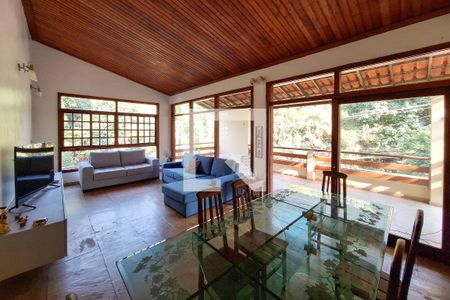 Sala de casa à venda com 3 quartos, 1000m² em Muriqui, Niterói