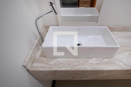 Lavabo de casa de condomínio para alugar com 3 quartos, 212m² em Jardim Bandeirantes, Sorocaba