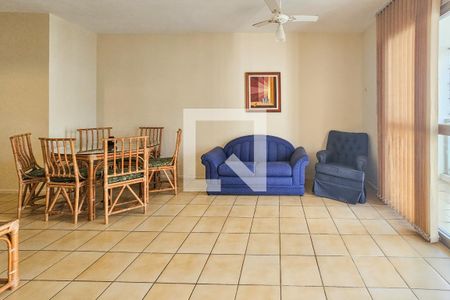 Sala de apartamento para alugar com 3 quartos, 110m² em Pitangueiras, Guarujá