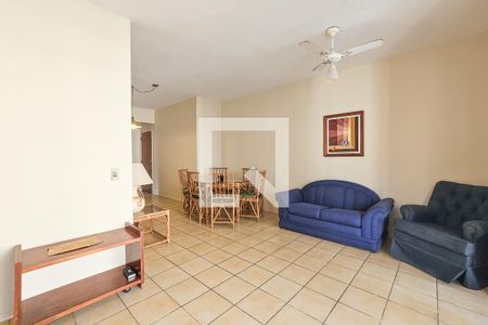 Sala de apartamento para alugar com 3 quartos, 110m² em Pitangueiras, Guarujá
