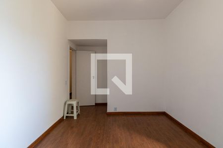 Quarto de apartamento à venda com 1 quarto, 56m² em Grajaú, Rio de Janeiro