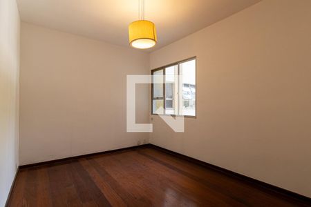 Sala de apartamento à venda com 1 quarto, 56m² em Grajaú, Rio de Janeiro