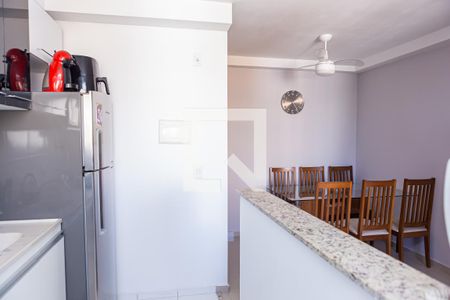 Cozinha de apartamento à venda com 2 quartos, 46m² em Jardim São Francisco (zona Leste), São Paulo