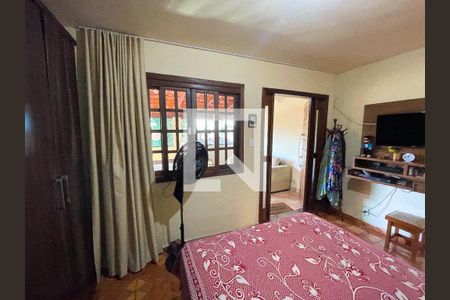 quarto 1 de casa à venda com 2 quartos, 180m² em Califórnia, Belo Horizonte