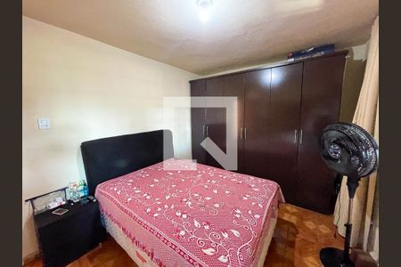 quarto 1 de casa à venda com 2 quartos, 180m² em Califórnia, Belo Horizonte