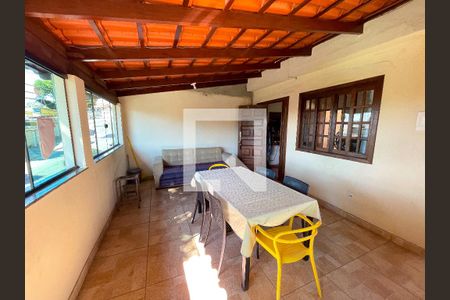 varanda do quarto de casa à venda com 2 quartos, 180m² em Califórnia, Belo Horizonte