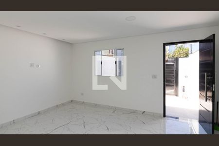 Sala de casa à venda com 2 quartos, 107m² em Vila Nhocune, São Paulo