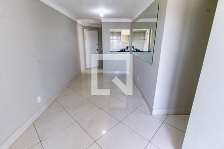 Sala de apartamento para alugar com 3 quartos, 70m² em Paraisópolis, São Paulo