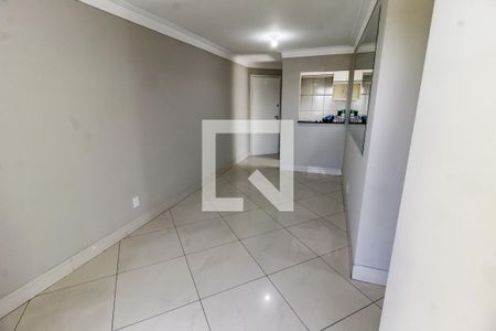 Sala de apartamento para alugar com 3 quartos, 70m² em Paraisópolis, São Paulo