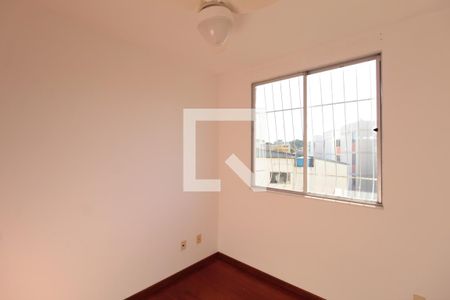 Quarto 1 de apartamento para alugar com 3 quartos, 80m² em Heliópolis, Belo Horizonte