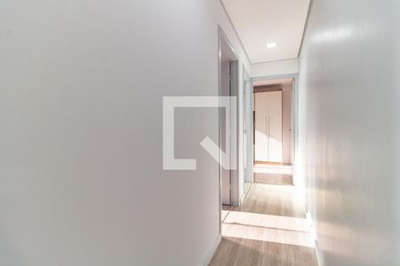 Corredor de apartamento para alugar com 2 quartos, 42m² em Vila Cristália, São Paulo