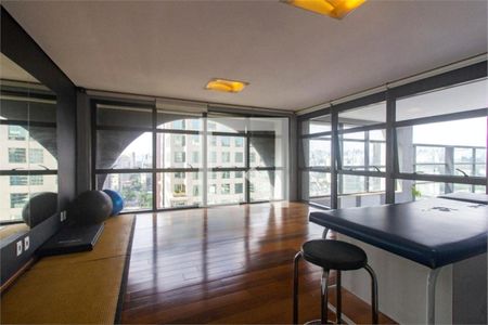 Apartamento à venda com 1 quarto, 88m² em Vila Nova Conceição, São Paulo