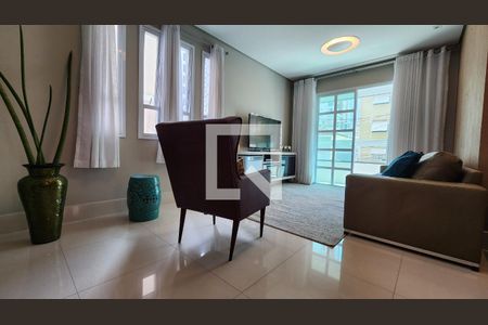 Sala de casa para alugar com 3 quartos, 240m² em Boqueirão, Santos