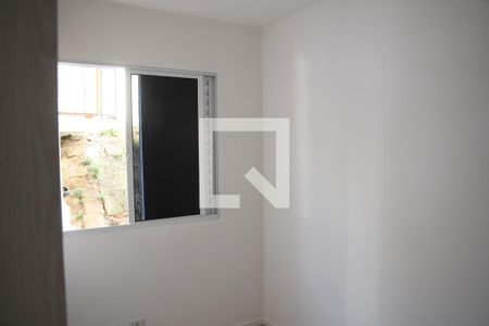 Quarto de apartamento para alugar com 2 quartos, 42m² em Jardim da Glória, Cotia