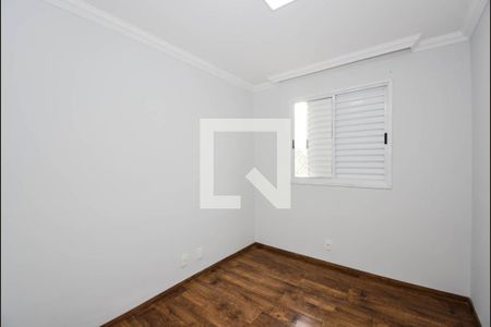 Quarto 1 de apartamento à venda com 2 quartos, 43m² em Jardim Las Vegas, Guarulhos