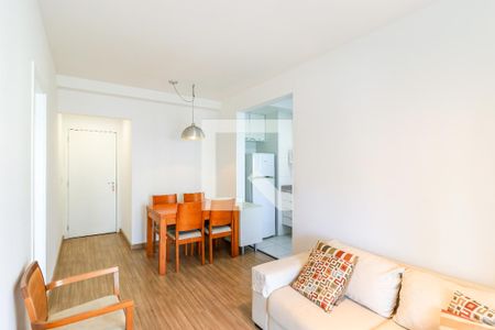 Sala de apartamento para alugar com 1 quarto, 50m² em Campo Belo, São Paulo