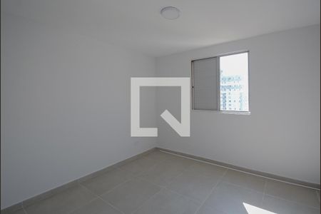 Quarto 2 de apartamento para alugar com 2 quartos, 56m² em Ferrazópolis, São Bernardo do Campo