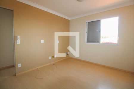 Sala de TV de casa de condomínio à venda com 3 quartos, 210m² em Parque Alto Taquaral, Campinas