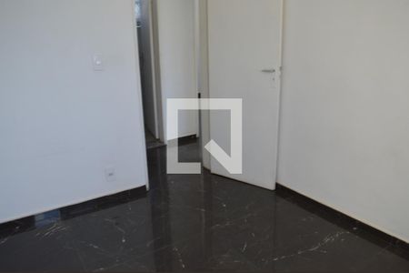 Quarto 1 de apartamento à venda com 4 quartos, 78m² em Centro, Contagem