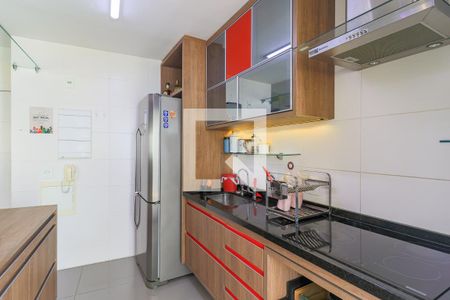 Cozinha de apartamento à venda com 1 quarto, 55m² em Vila Gertrudes, São Paulo