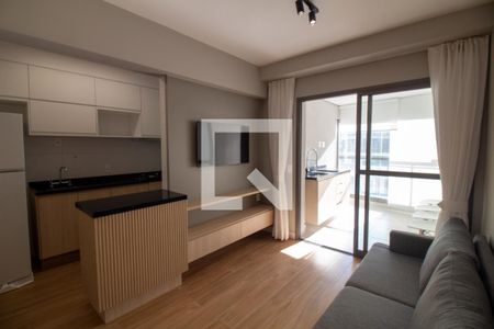 Sala de apartamento para alugar com 1 quarto, 50m² em Santo Amaro, São Paulo