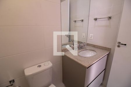 Banheiro do Quarto de apartamento para alugar com 1 quarto, 50m² em Santo Amaro, São Paulo