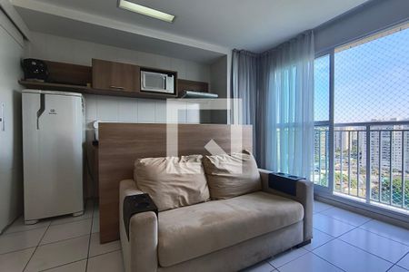 Sala/Quarto de apartamento para alugar com 1 quarto, 50m² em Jacarepaguá, Rio de Janeiro