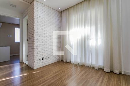 Sala de apartamento para alugar com 2 quartos, 75m² em Vila Cintra, Mogi das Cruzes