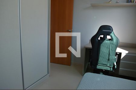 Quarto 2 de apartamento à venda com 2 quartos, 59m² em Cabral, Contagem