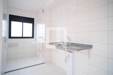 Sala/Cozinha  de apartamento à venda com 2 quartos, 37m² em Cidade Antônio Estêvão de Carvalho, São Paulo