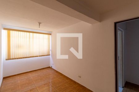 Casa 1 - Quarto de casa à venda com 3 quartos, 200m² em Vila Ré, São Paulo