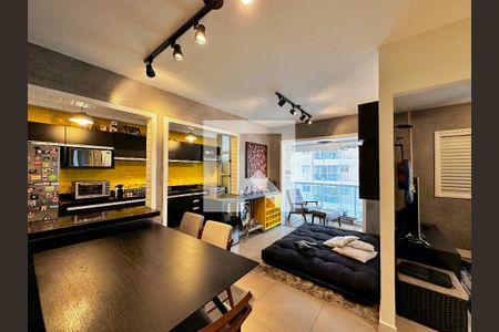 Sala de apartamento para alugar com 2 quartos, 65m² em Santo Amaro, São Paulo