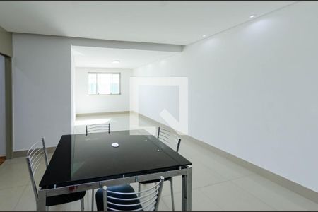 Sala de apartamento para alugar com 3 quartos, 186m² em Buritis, Belo Horizonte