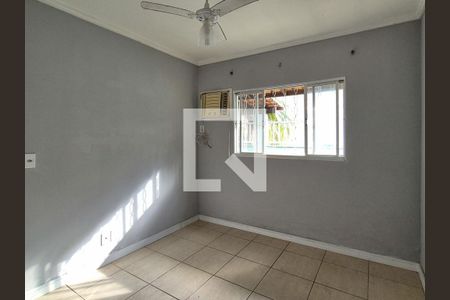 Quarto 1 de casa de condomínio para alugar com 5 quartos, 150m² em Vargem Grande, Rio de Janeiro