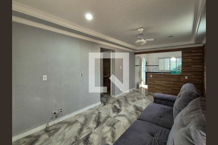 Sala de casa de condomínio para alugar com 5 quartos, 150m² em Vargem Grande, Rio de Janeiro