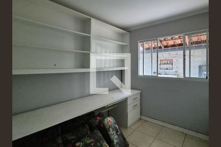 Quarto 2 de casa de condomínio para alugar com 5 quartos, 150m² em Vargem Grande, Rio de Janeiro