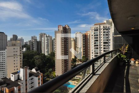 Varanda Sala de apartamento à venda com 4 quartos, 176m² em Vila Suzana, São Paulo