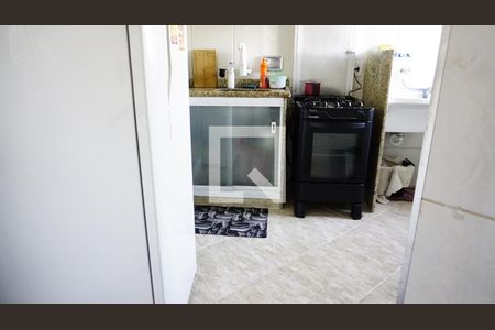 Cozinha  de apartamento à venda com 2 quartos, 57m² em Barra Olímpica, Rio de Janeiro