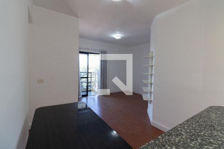 Sala  de apartamento para alugar com 3 quartos, 70m² em Jardim Bonfiglioli, São Paulo