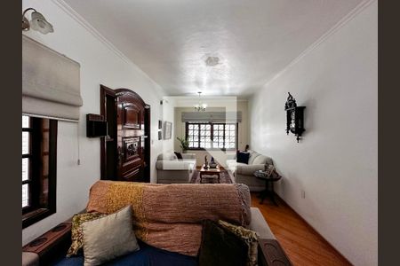 Sala de casa à venda com 3 quartos, 155m² em Parque Colonial, São Paulo