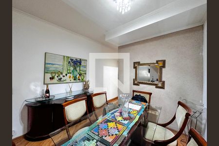 Sala de casa à venda com 3 quartos, 155m² em Parque Colonial, São Paulo