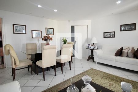 Sala de apartamento para alugar com 2 quartos, 75m² em Pituba, Salvador