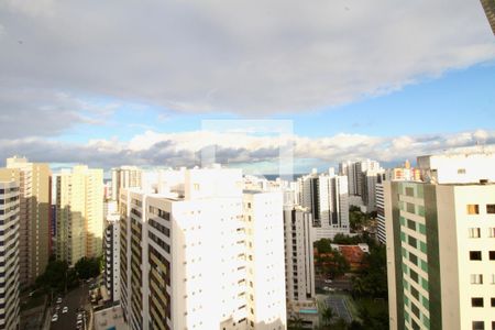 Vista da Varanda de apartamento para alugar com 2 quartos, 75m² em Pituba, Salvador