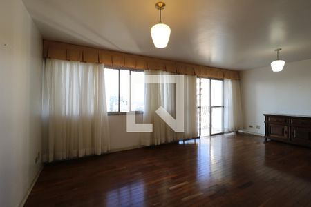 Sala de apartamento para alugar com 3 quartos, 181m² em Vila Bastos, Santo André