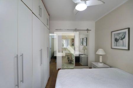 Quarto  de apartamento para alugar com 3 quartos, 131m² em Jardim Las Palmas, Guarujá