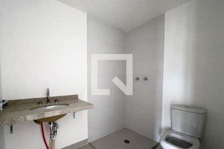 Banheiro de kitnet/studio para alugar com 1 quarto, 20m² em Cursino, São Paulo