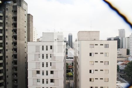 Vista de apartamento à venda com 3 quartos, 95m² em Itaim Bibi, São Paulo